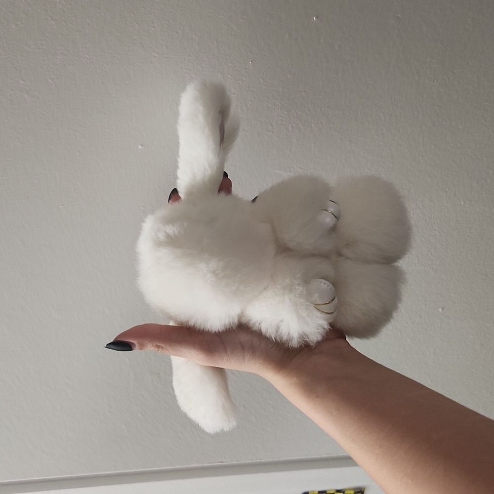 Fluffy bunny keychain